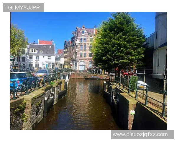 风车少年足球明星的成长之路与传奇故事揭秘