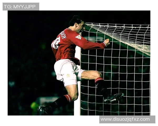 白色10号球衣足球明星的辉煌历程与传奇瞬间回顾